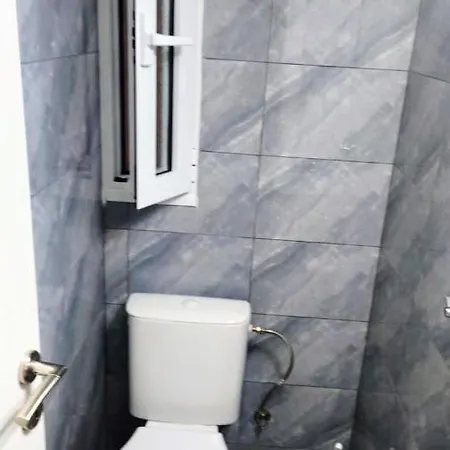 Konukevi Kipselis Private *